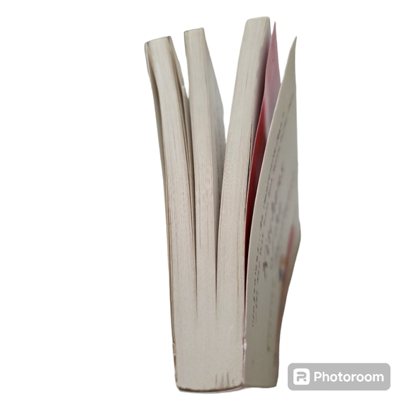 ☕ Kitchens of the Great Midwest Paperback Book - Picture 4 of 12